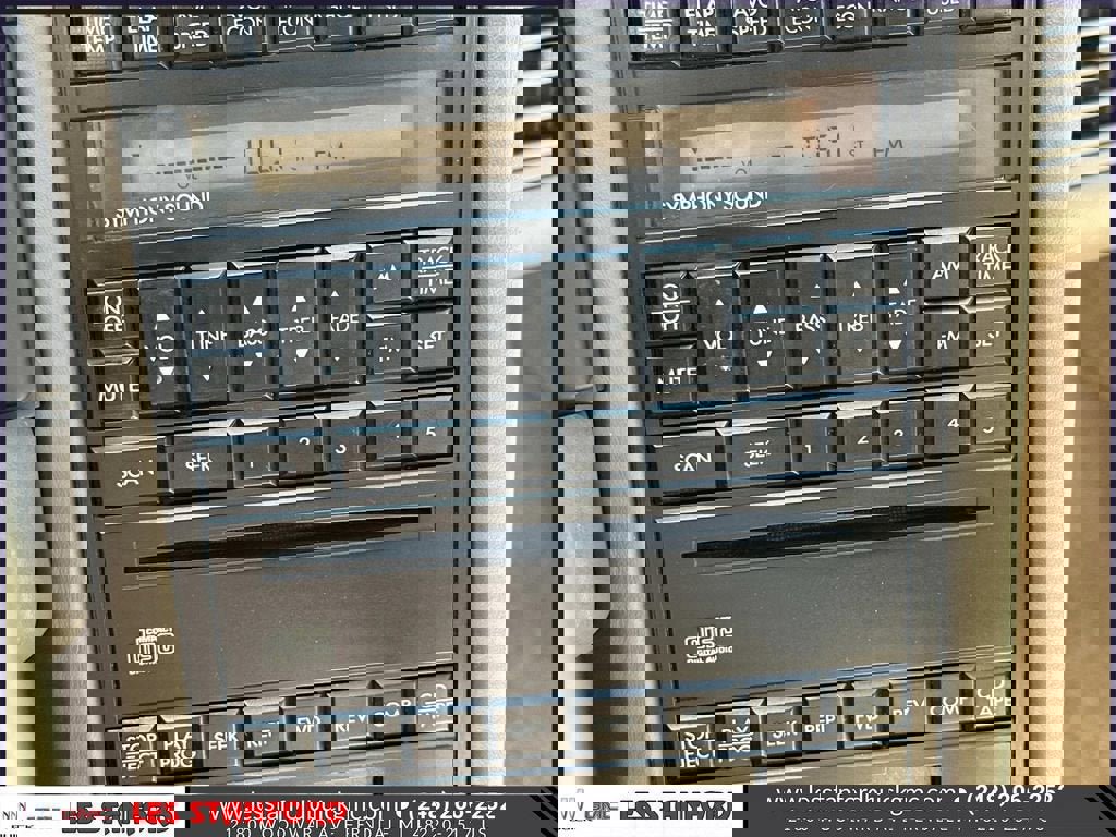 Used 1993 Cadillac Allante image 27