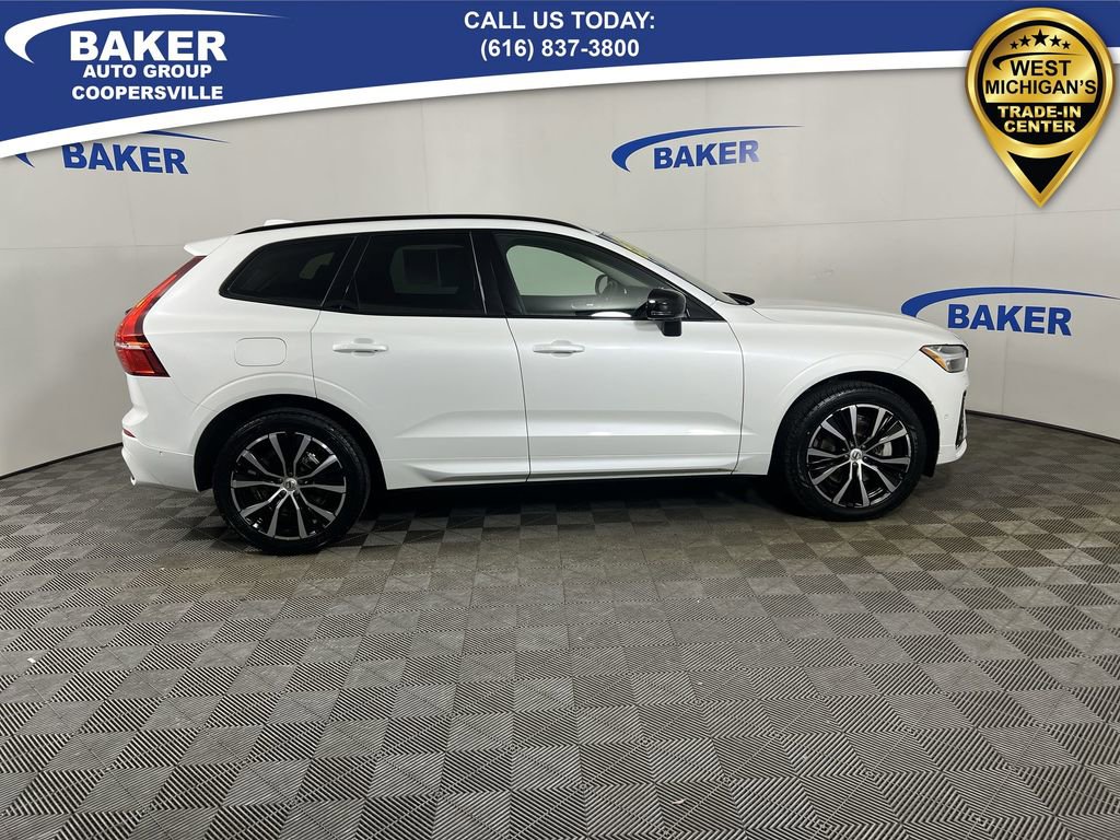 Used 2023 Volvo XC60 B6 Ultimate image 10