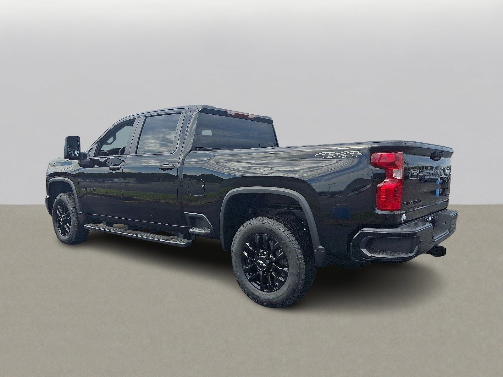 New 2025 Chevrolet Silverado 2500 Custom w/ Custom Value Package image 4