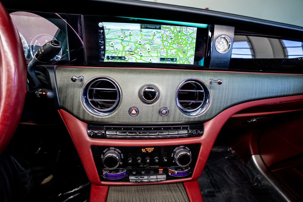 Used 2021 Rolls-Royce Ghost image 44