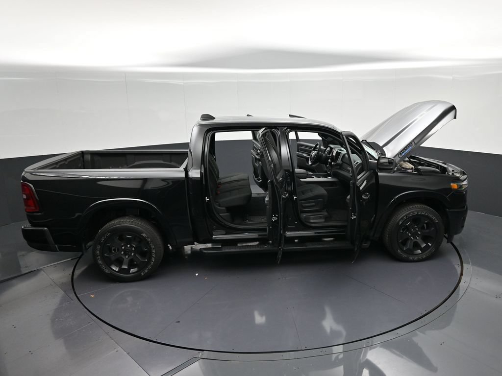 Used 2025 RAM 1500 Big Horn RWD image 37