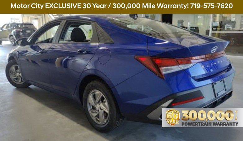 New 2025 Hyundai Elantra SE image 21