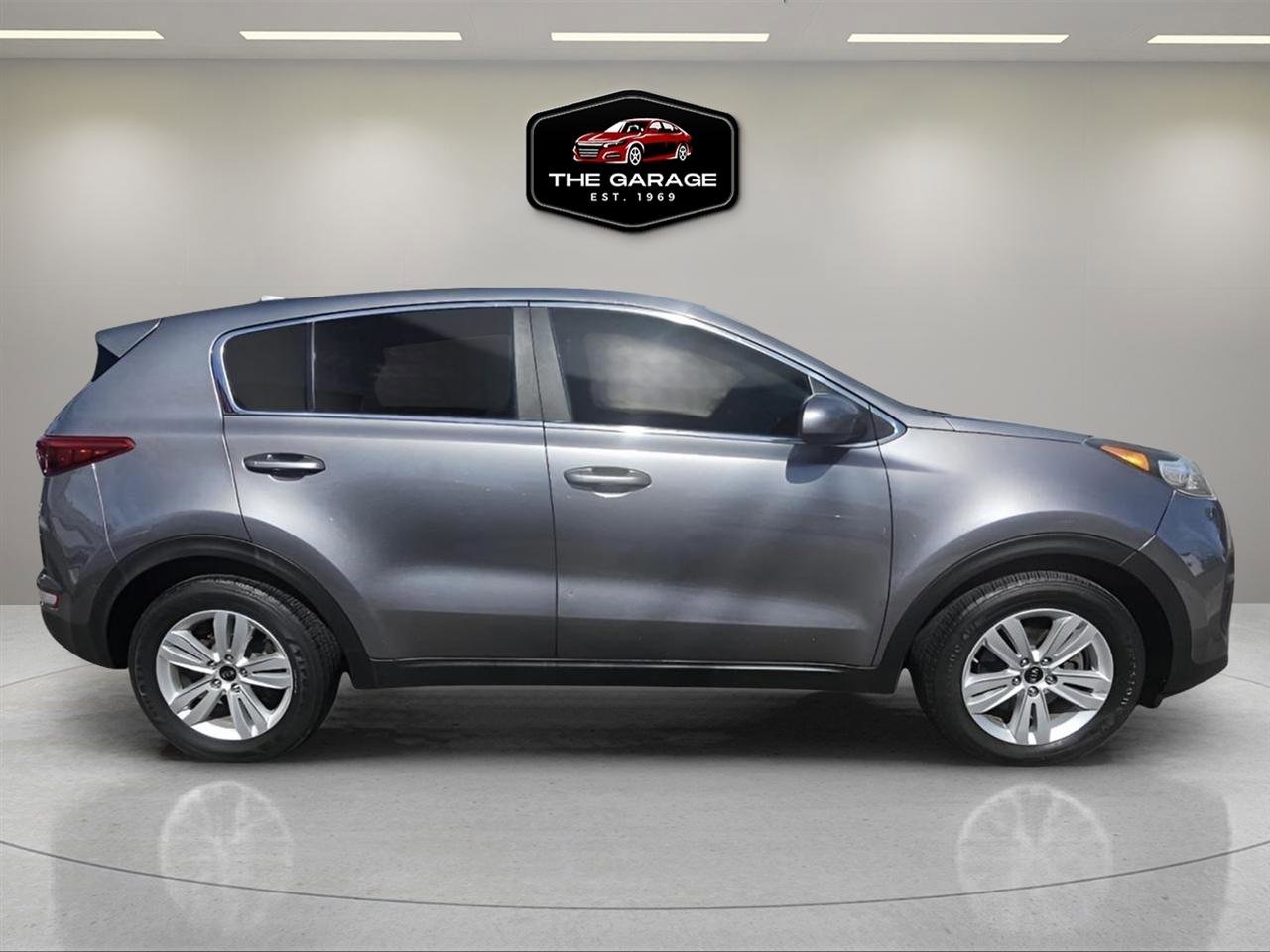 Used 2017 Kia Sportage LX FWD image 7