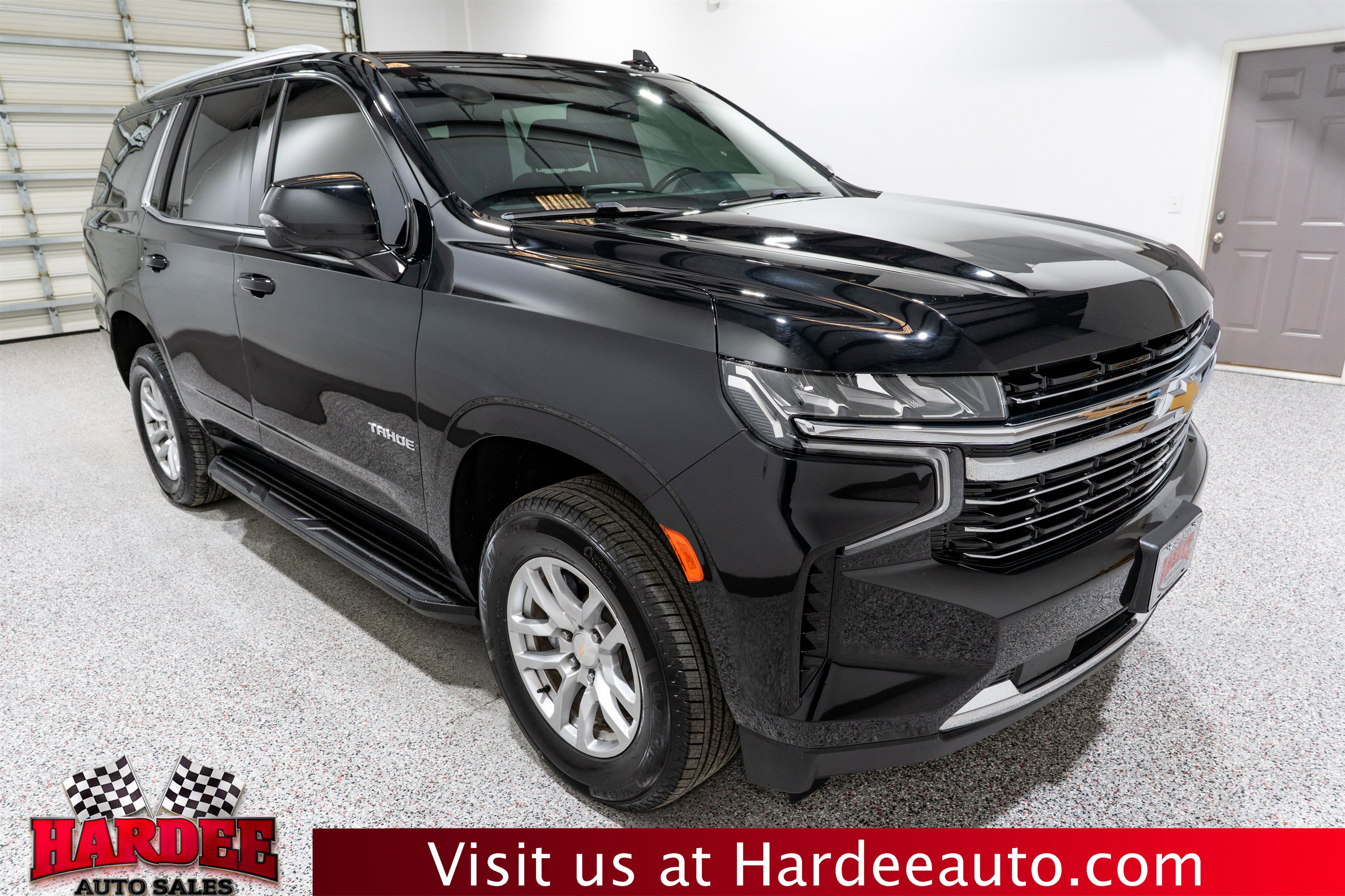 Used 2022 Chevrolet Tahoe LT w/ Luxury Package AWD/4WD image 6
