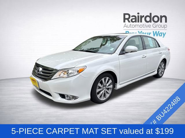 Used 2011 Toyota Avalon Limited FWD image 3