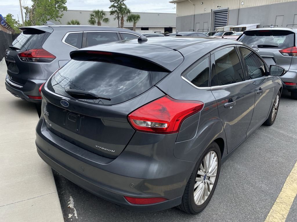 Used 2017 Ford Focus Titanium image 16