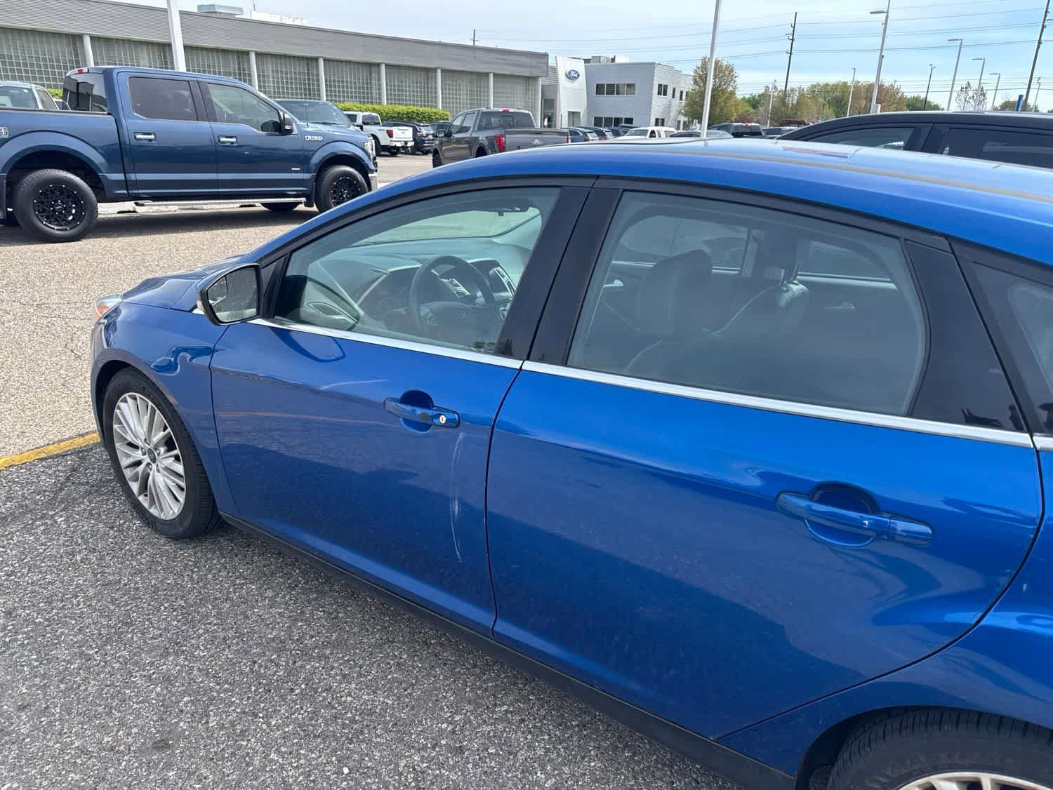 Used 2018 Ford Focus Titanium FWD image 14