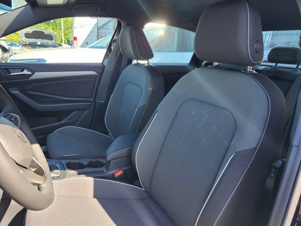 New 2027 Volkswagen Jetta Sport FWD image 6