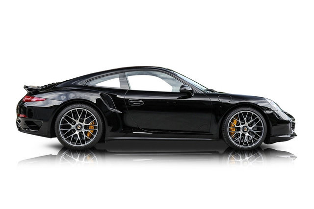 Used 2014 Porsche 911 Turbo S AWD/4WD image 2
