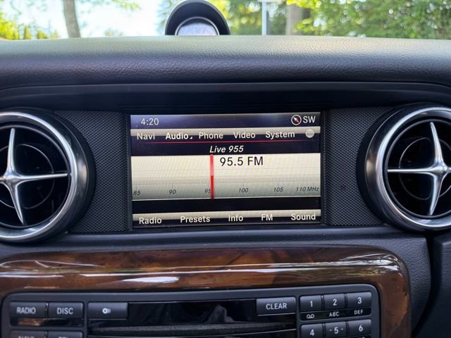 Used 2013 Mercedes-Benz SLK 350 image 19