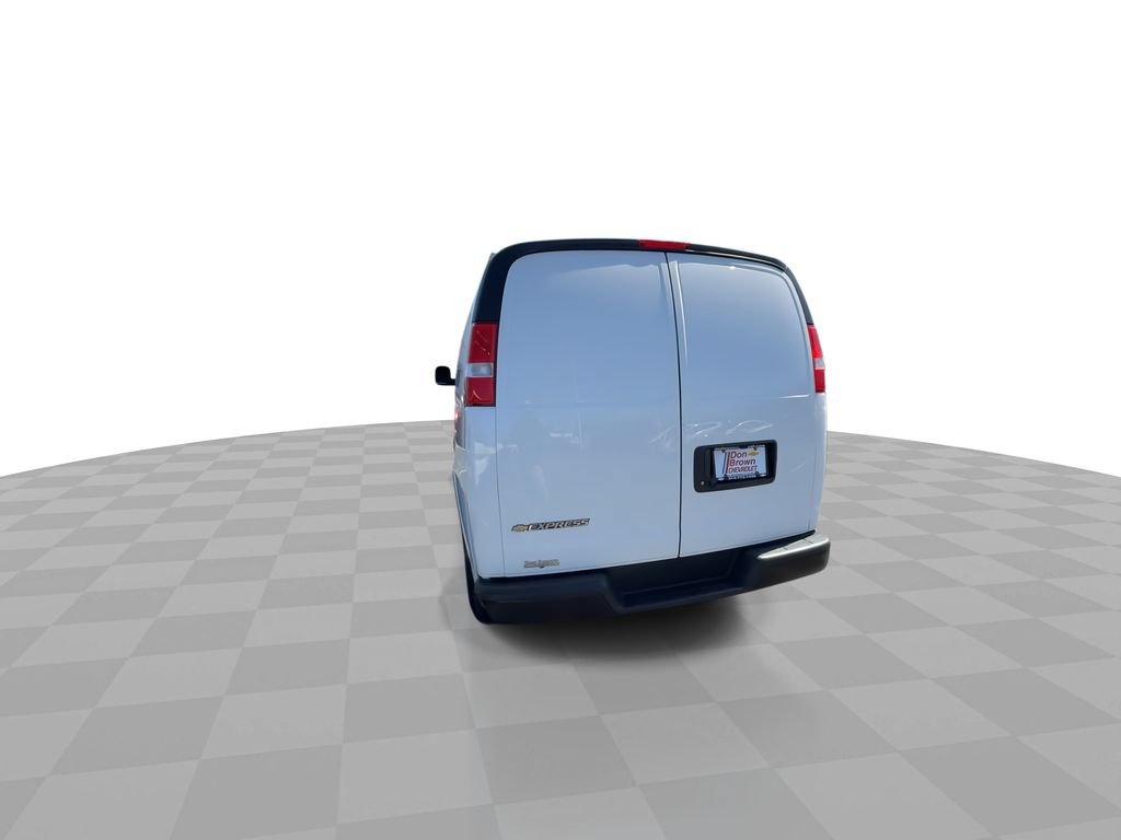 Used 2025 Chevrolet Express 2500 Extended w/ Driver Convenience Package RWD image 8
