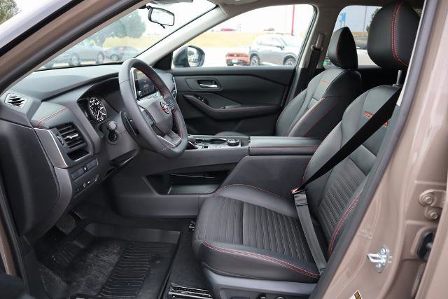 Certified 2025 Nissan Rogue SV image 20