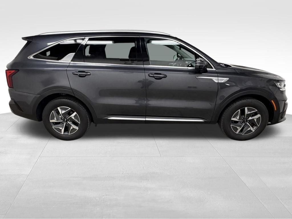 Used 2022 Kia Sorento S FWD image 10