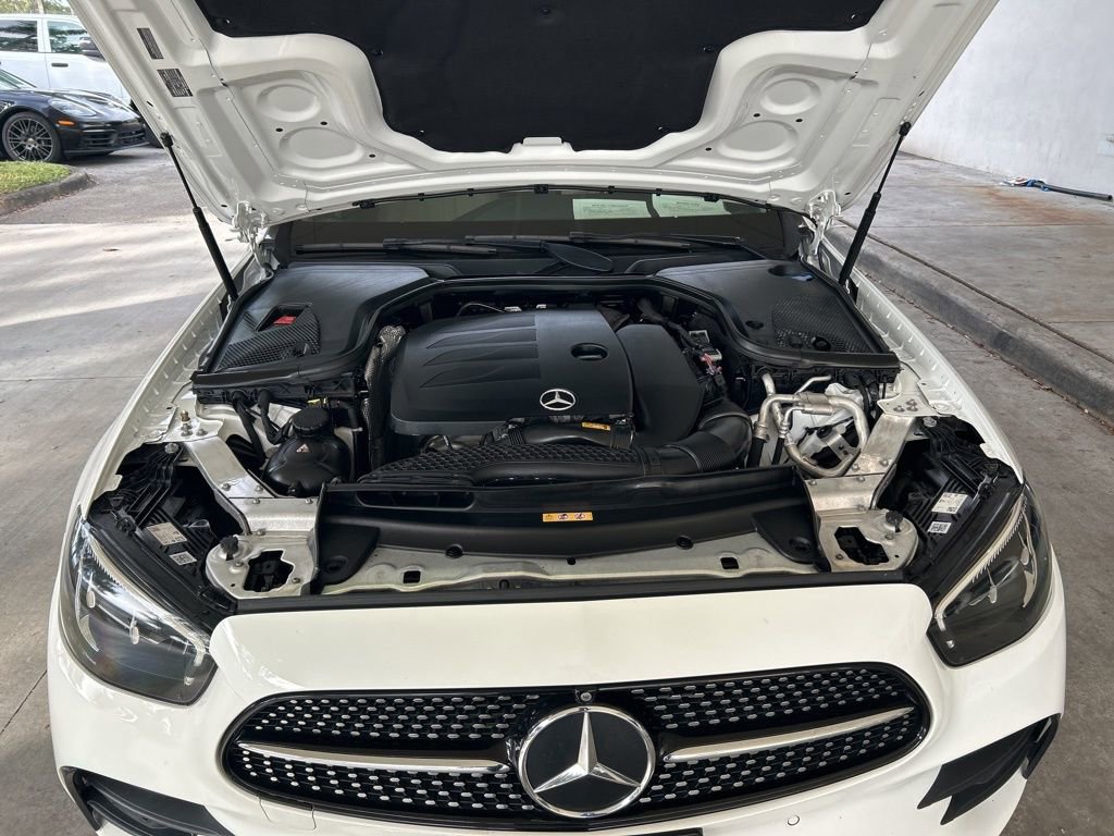 Used 2022 Mercedes-Benz E 350 4MATIC Sedan image 14