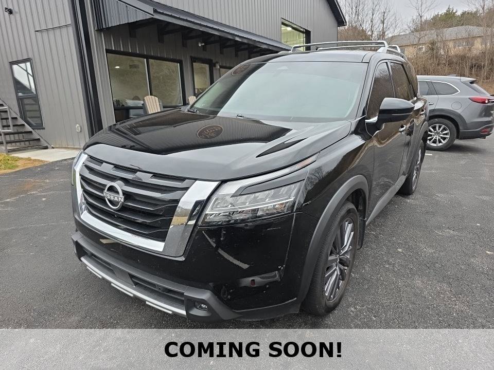 Used 2023 Nissan Pathfinder SL w/ SL Premium Package image 1