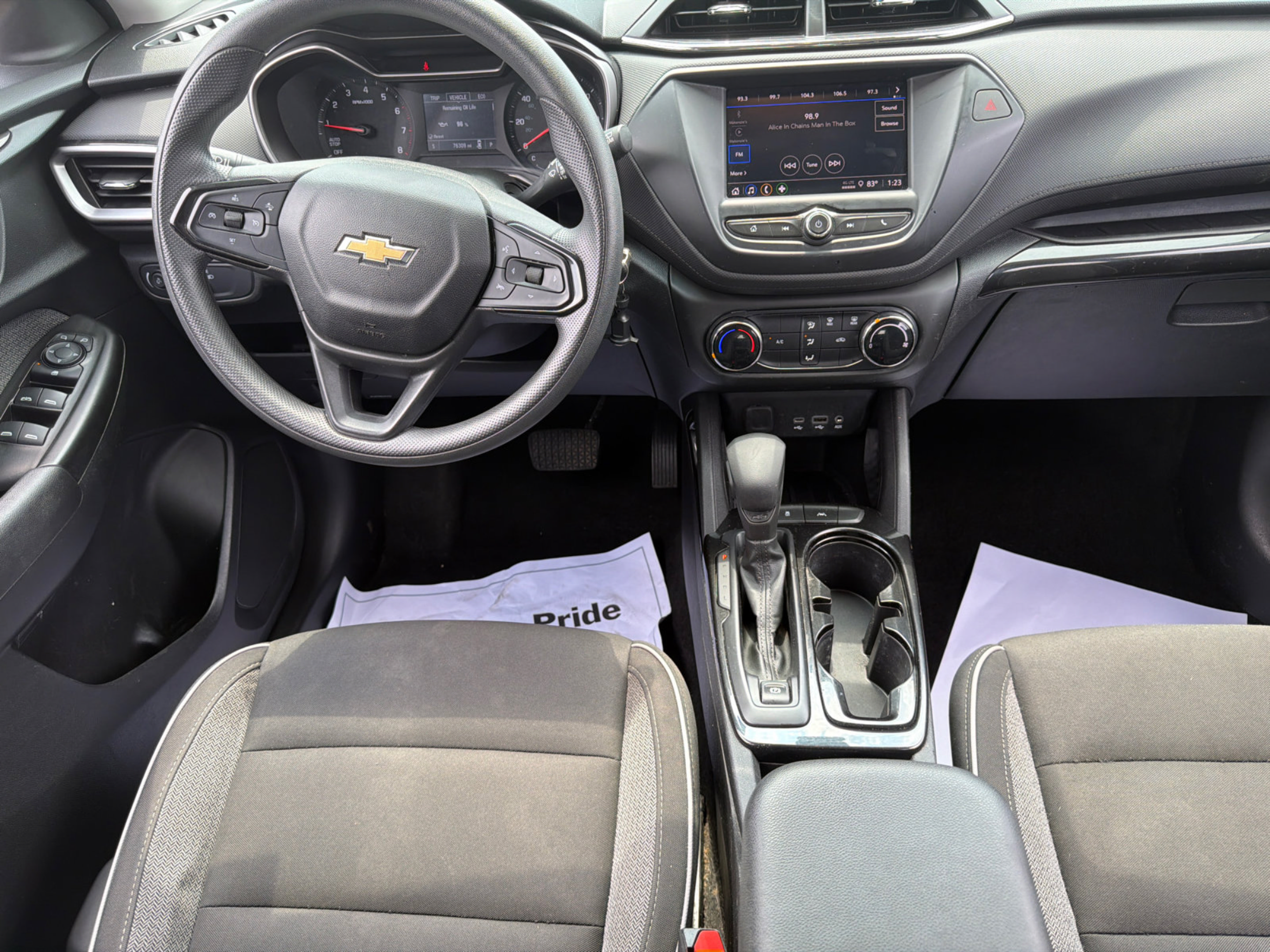 Used 2022 Chevrolet TrailBlazer LS FWD image 14