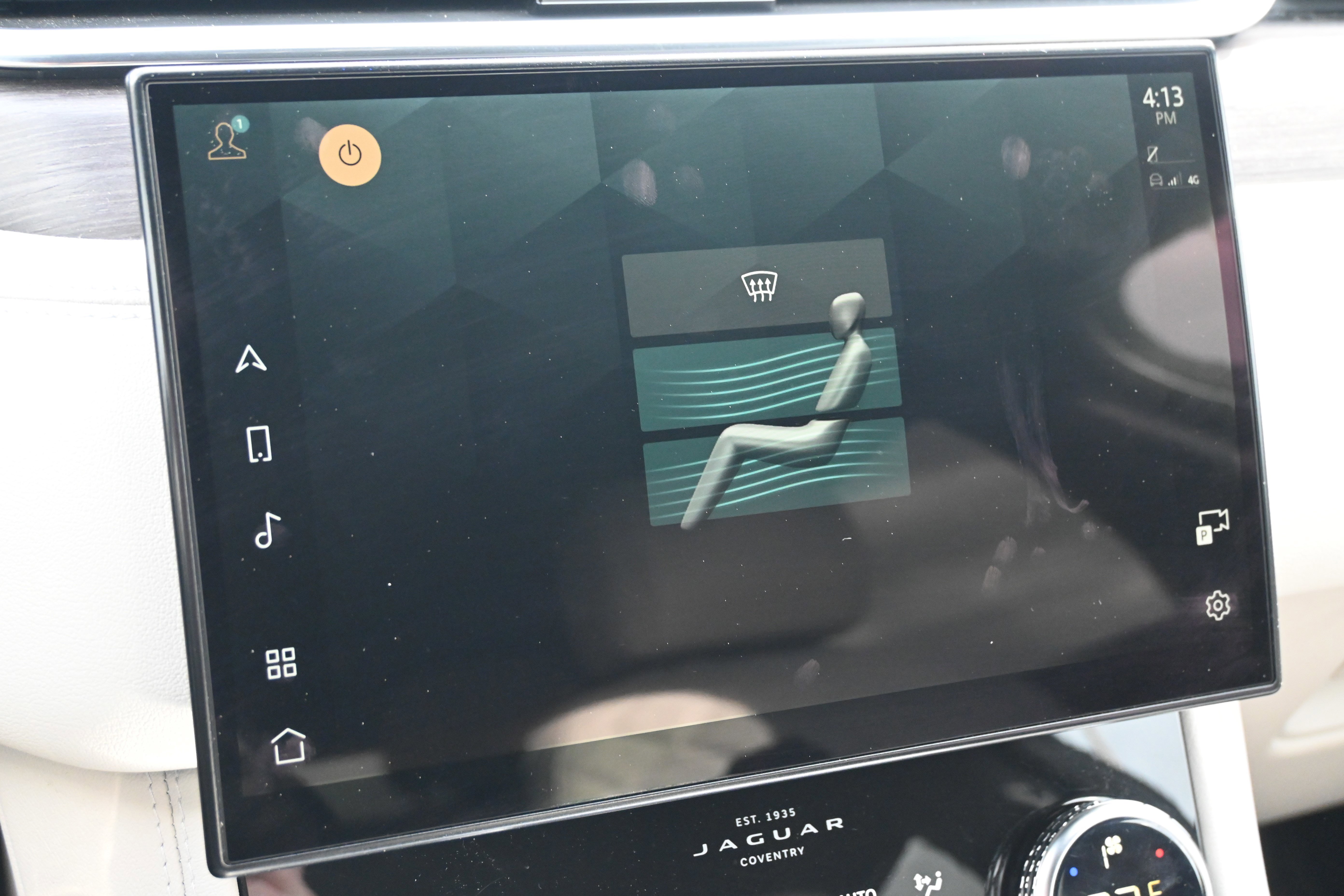 Used 2023 Jaguar F-PACE S image 21