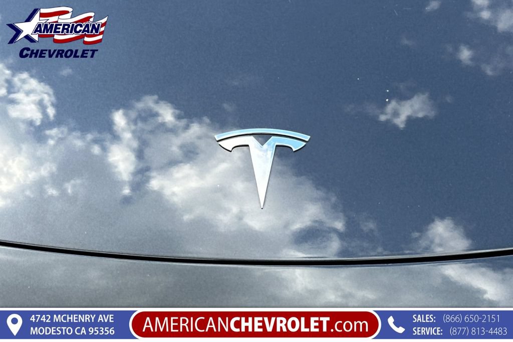 Used 2025 Tesla Model Y Long Range RWD image 38