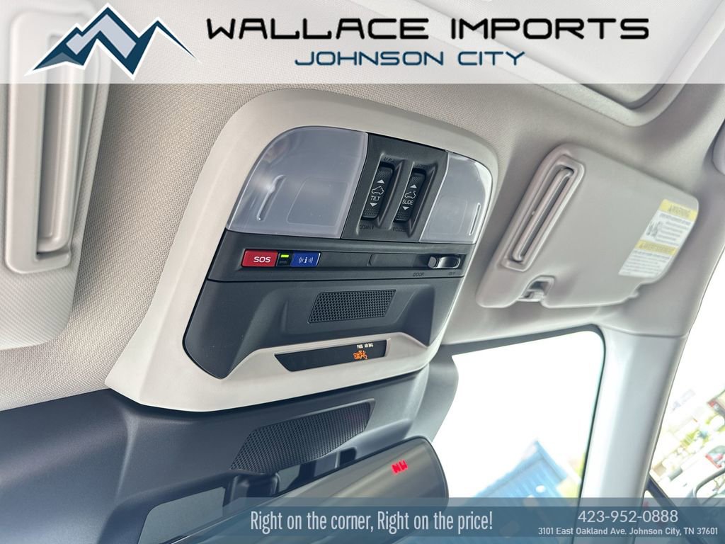 Certified 2025 Subaru Crosstrek 2.0i Premium image 16