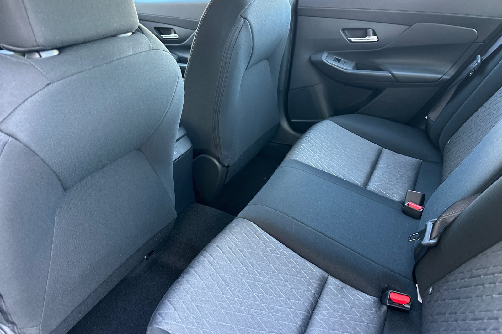 New 2026 Nissan Sentra SV w/ Floor Mat Package FWD image 12
