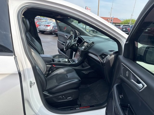 Used 2019 Ford Edge ST w/ Equipment Group 401A image 15