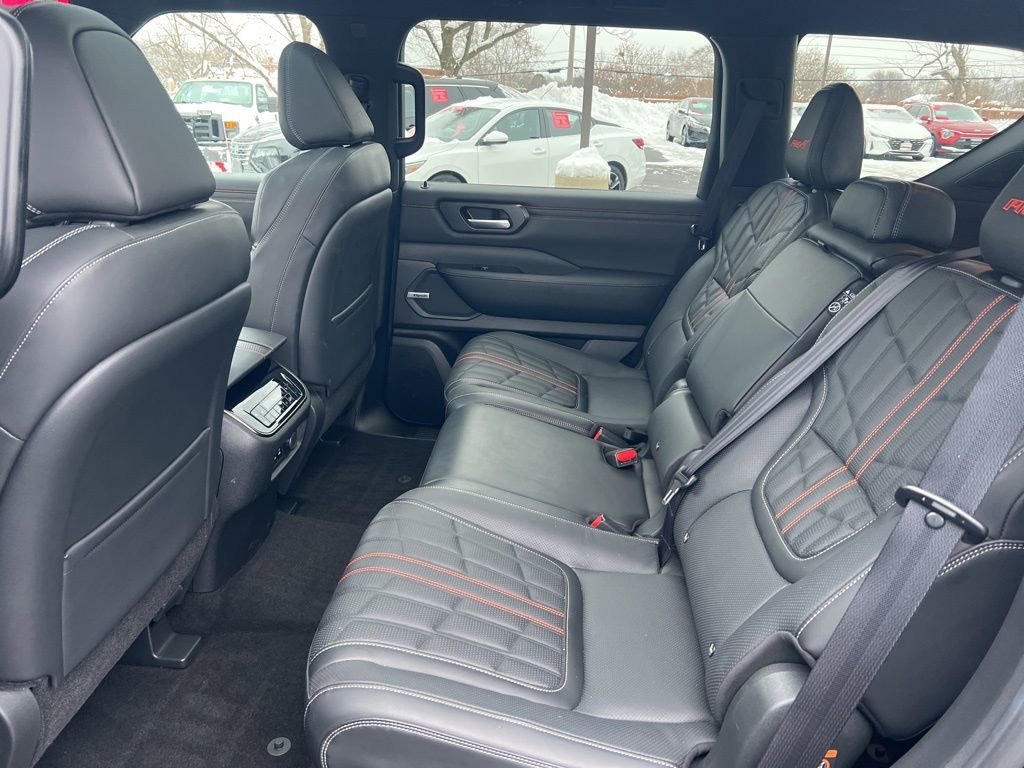 Certified 2025 Nissan Armada PRO-4X w/ Pro-4X Premium Package image 10