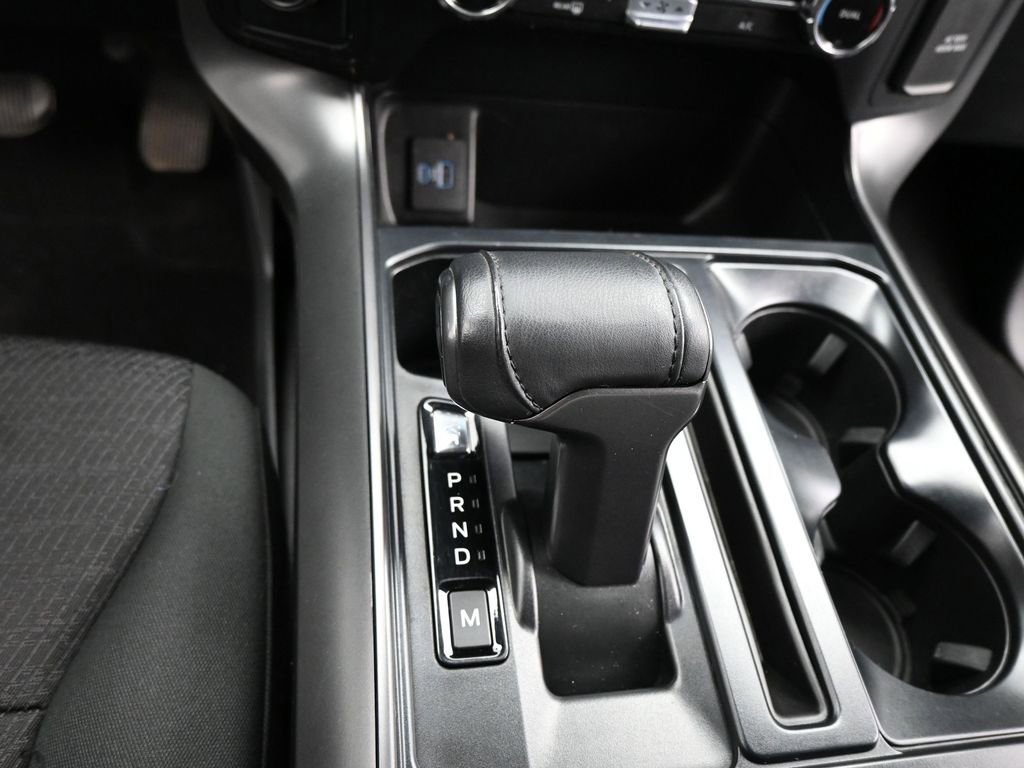 Used 2024 Ford F150 XLT w/ XLT Black Appearance Package image 15