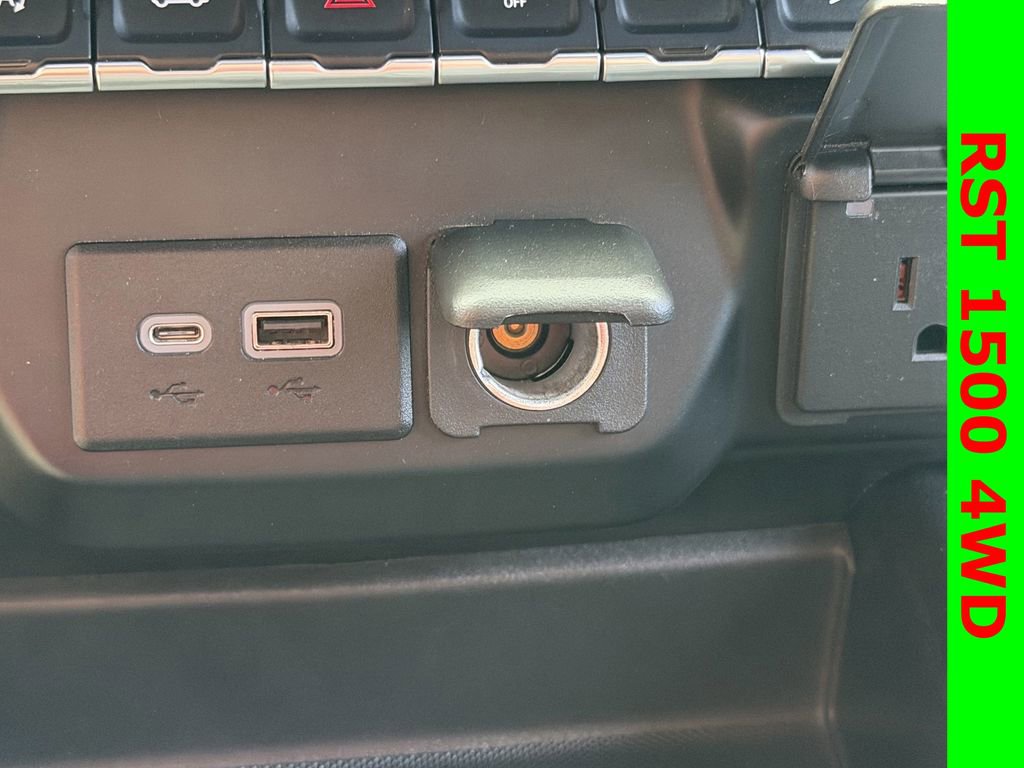 Used 2021 Chevrolet Silverado 1500 RST image 20