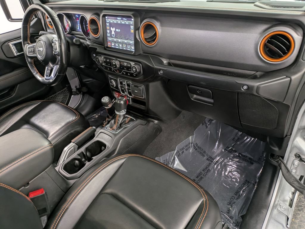 Used 2021 Jeep Gladiator Mojave AWD/4WD image 35