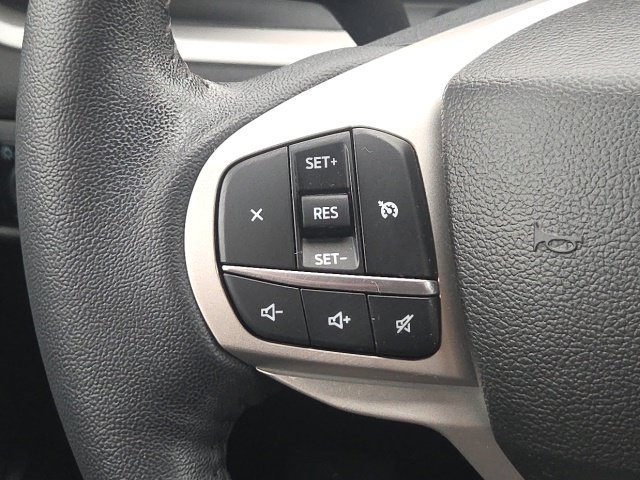 Used 2023 Ford Explorer XLT AWD/4WD image 41