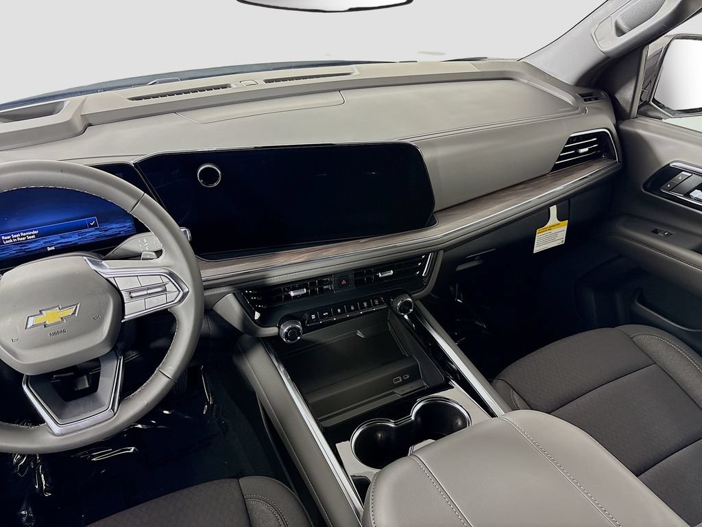New 2026 Chevrolet Tahoe LS w/ Max Trailering Package AWD/4WD image 21