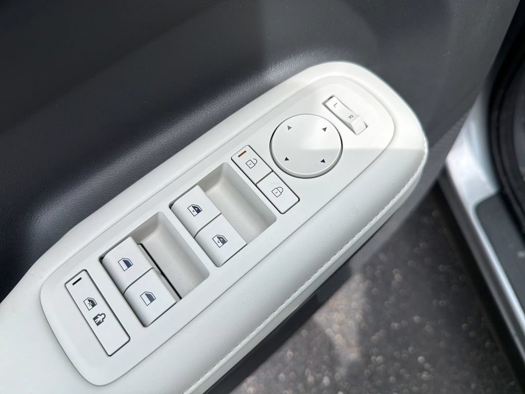 Certified 2026 Hyundai Santa Fe SEL AWD/4WD image 12