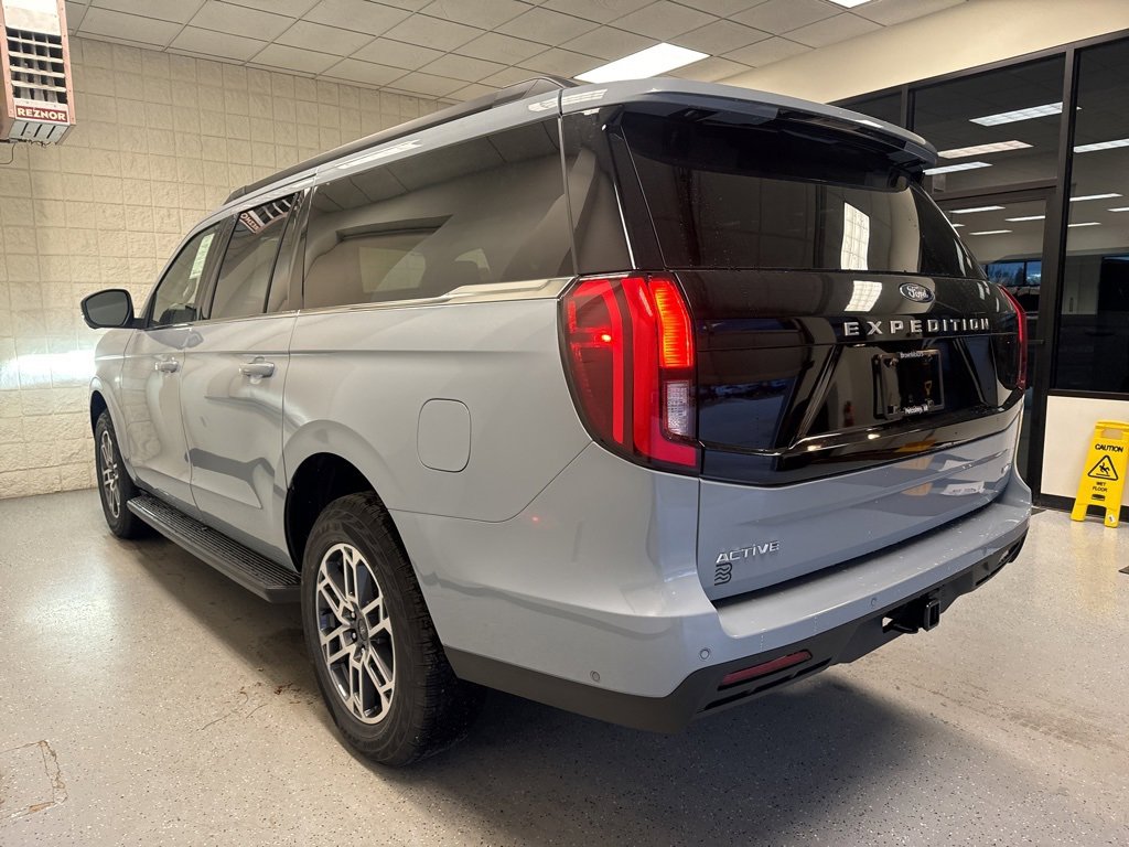 New 2025 Ford Expedition Max Active image 15