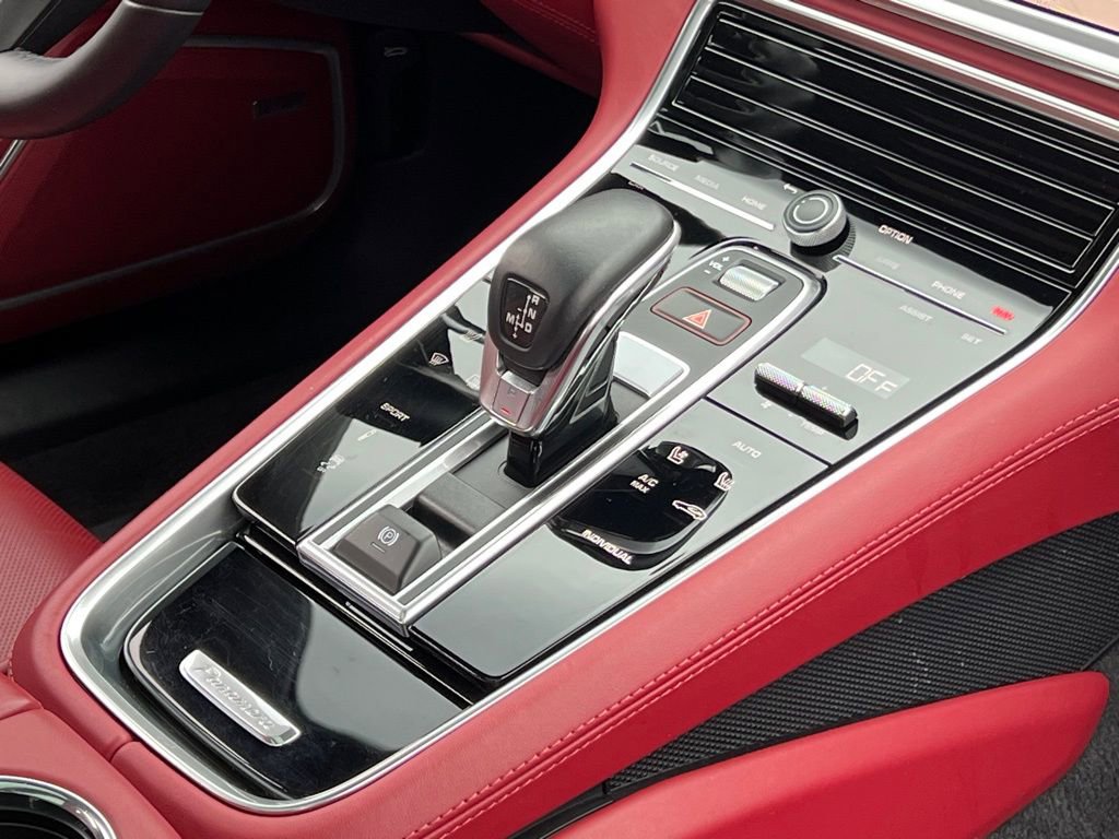 Used 2023 Porsche Panamera 4 Platinum Edition w/ Assistance Package image 40