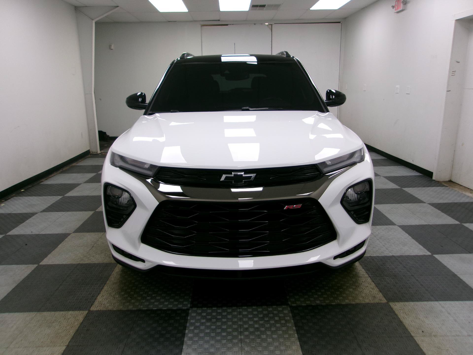 Used 2023 Chevrolet TrailBlazer RS w/ Convenience Package AWD/4WD image 15