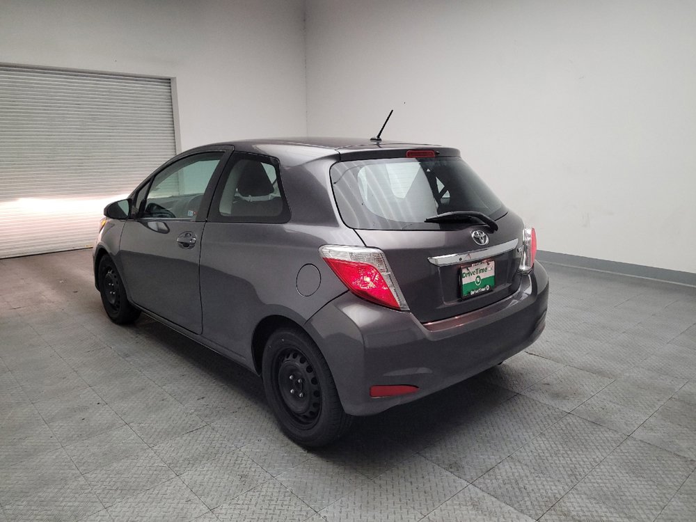 Used 2014 Toyota Yaris L FWD image 5