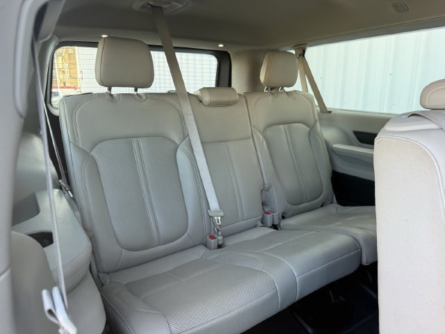Used 2024 Jeep Wagoneer L Series II w/ Flexible Seating Group RWD image 31