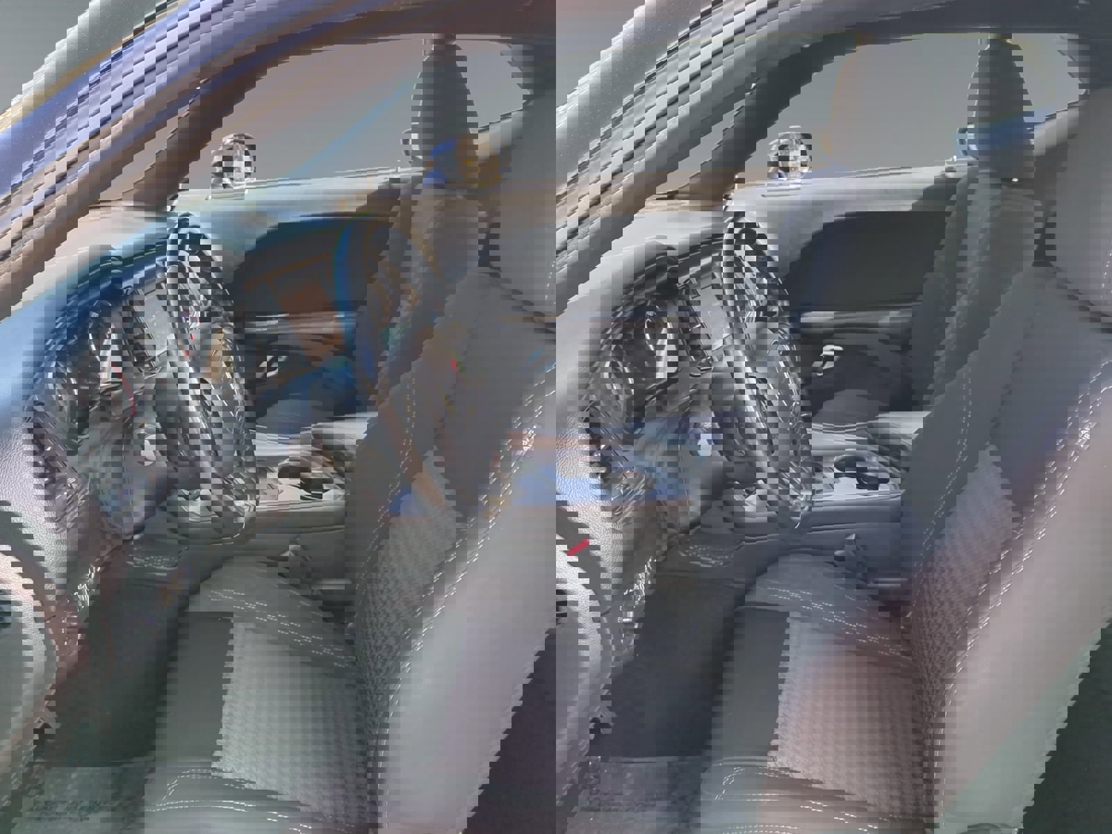 Used 2023 Dodge Challenger SXT image 18