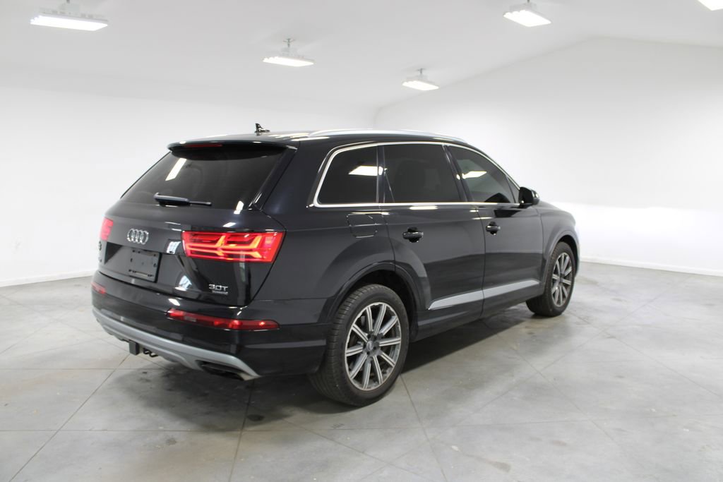 Used 2017 Audi Q7 3.0T Premium Plus image 9