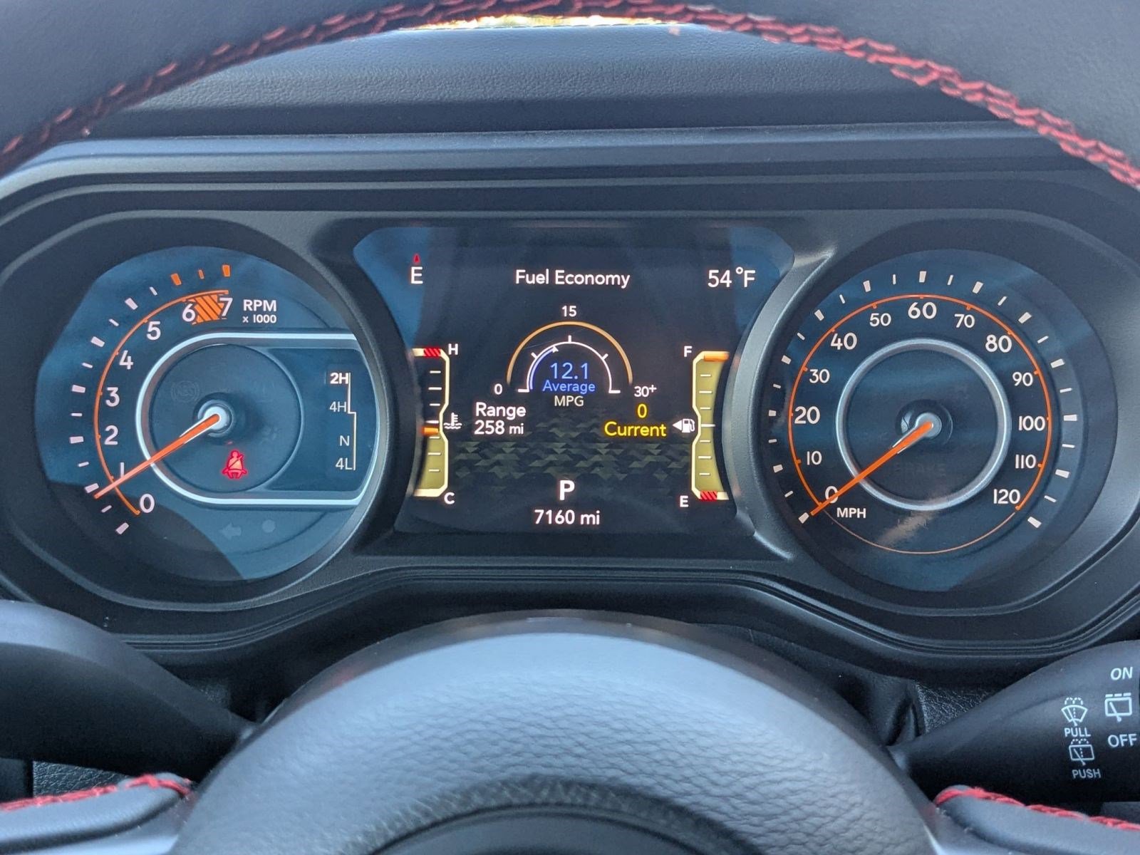 Used 2024 Jeep Wrangler Unlimited Rubicon w/ Technology Group image 15