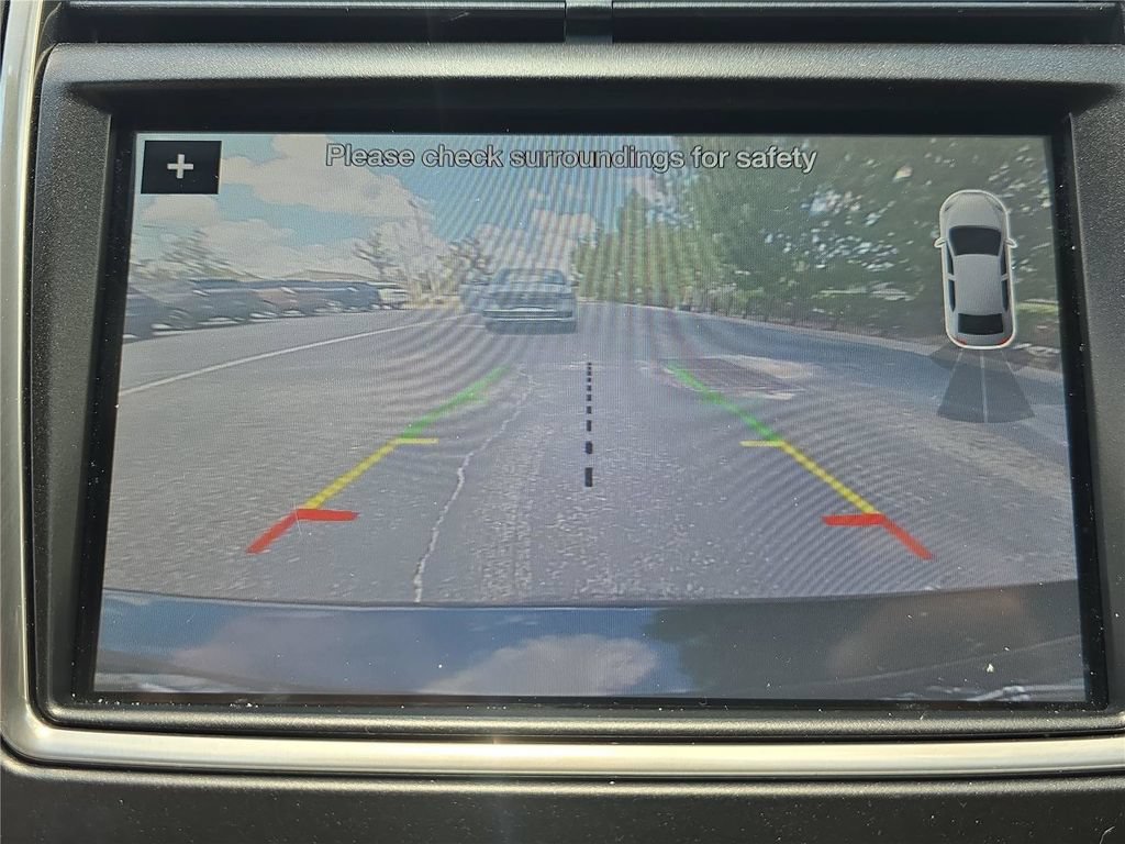 Used 2016 Lincoln MKX Premiere FWD image 18