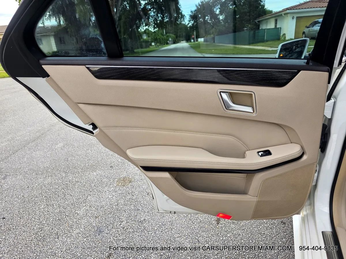 Used 2015 Mercedes-Benz E 350 Sedan image 37