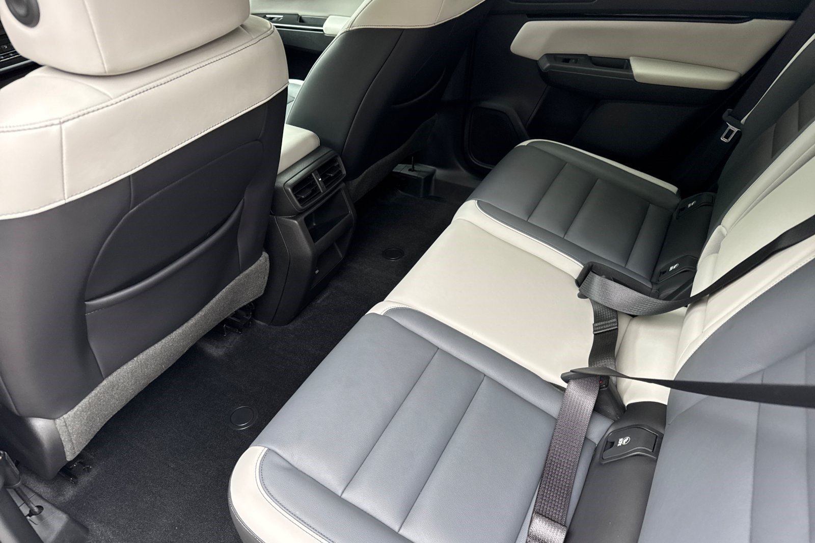 Certified 2024 Honda Prologue Touring image 27