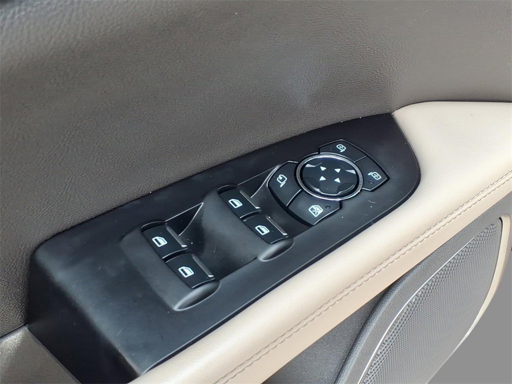 Certified 2023 Lincoln Nautilus AWD image 17