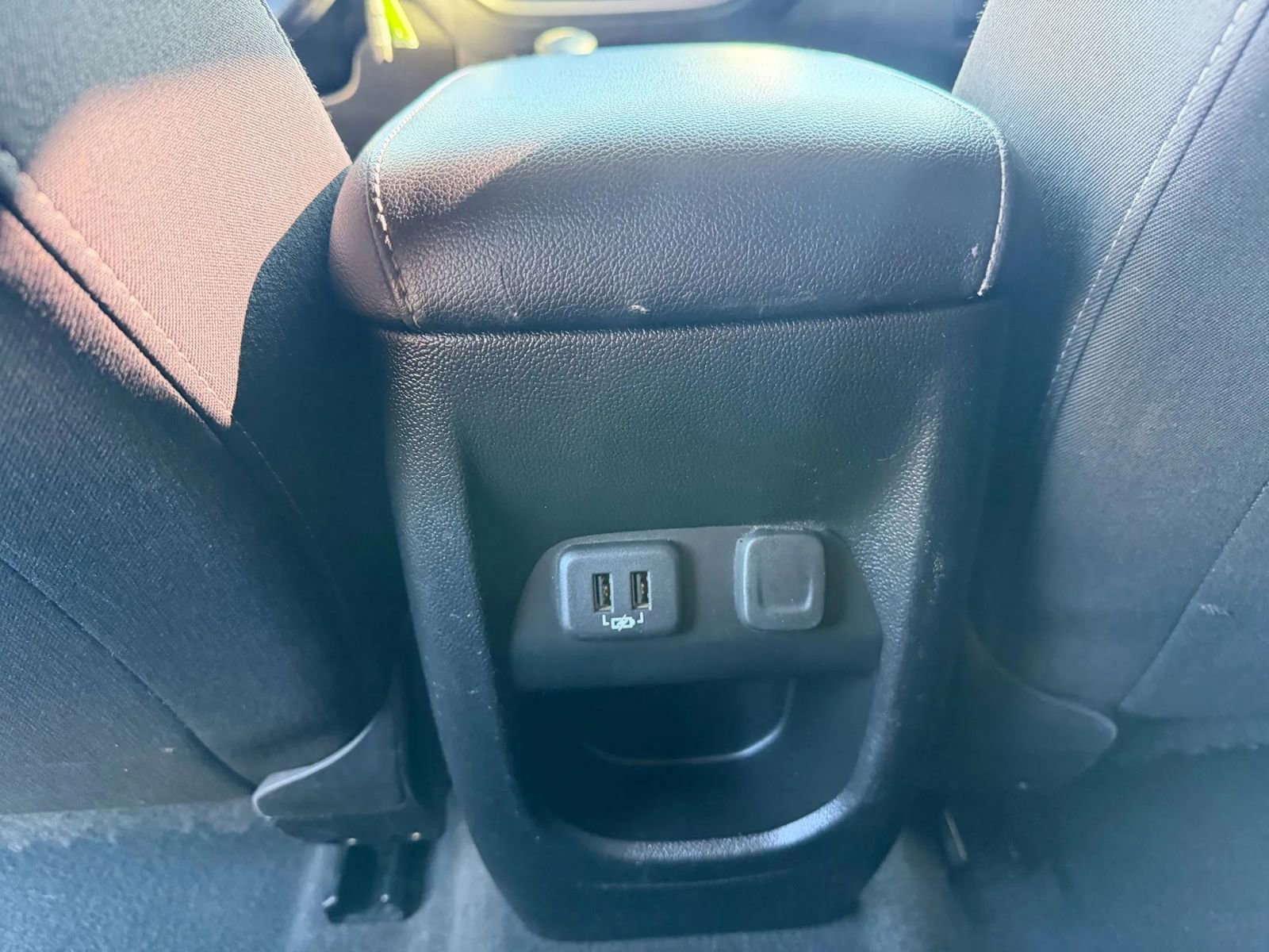 Used 2022 Chevrolet Colorado LT w/ LT Convenience Package RWD image 24