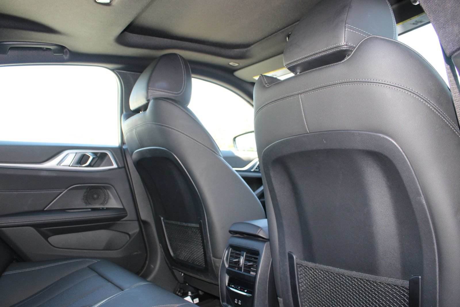 Used 2023 BMW i4 eDrive40 RWD image 7