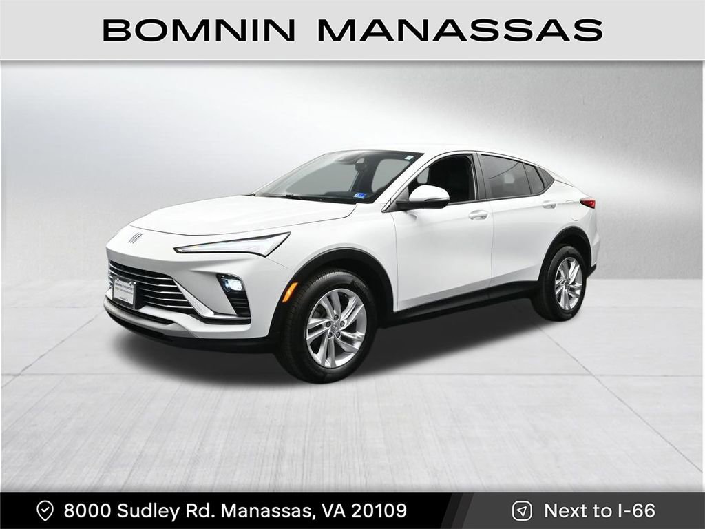 Used 2024 Buick Envista Preferred w/ Advanced Safety Package image 1