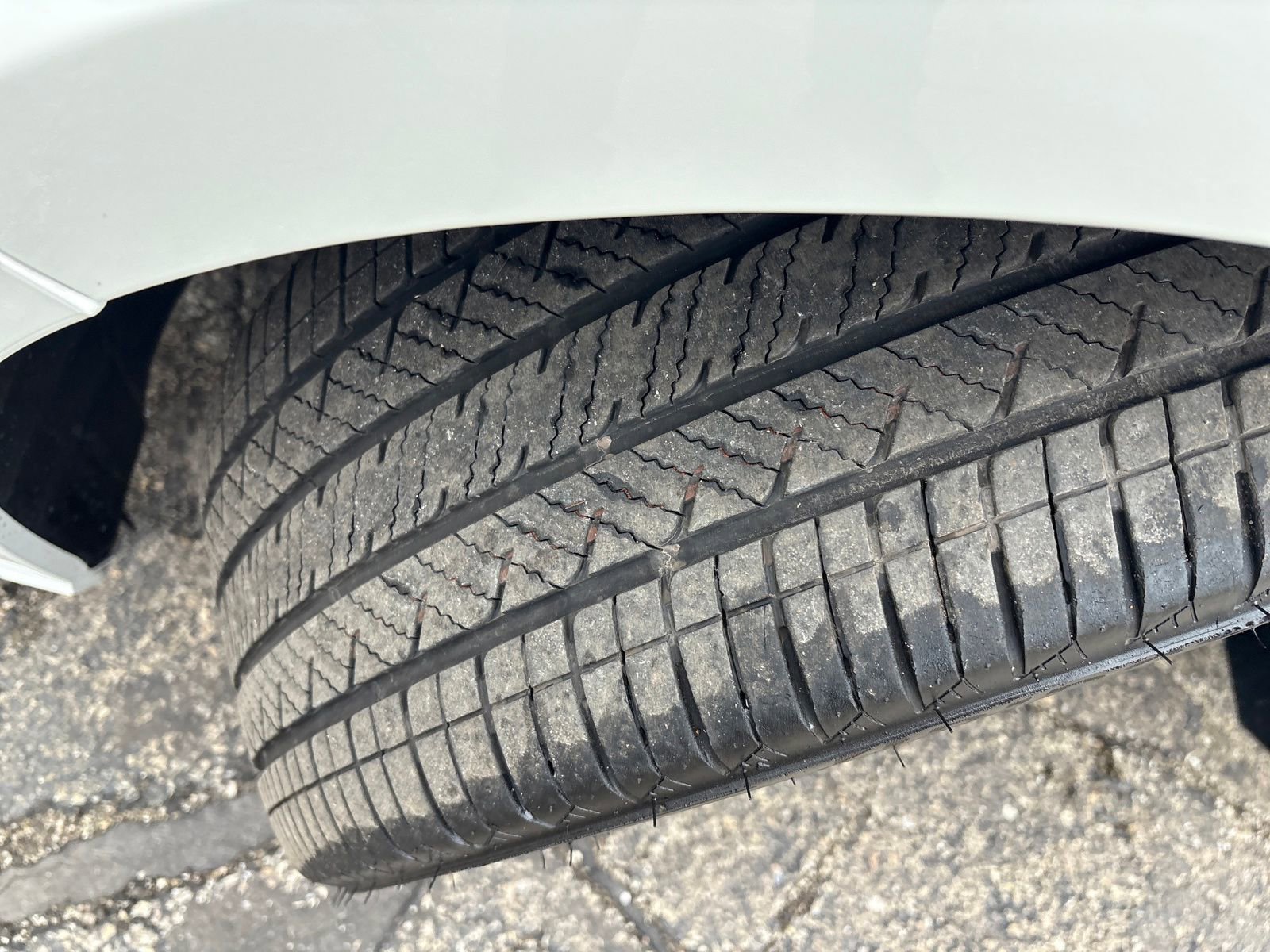 Used 2025 Nissan Altima 2.5 SR image 28