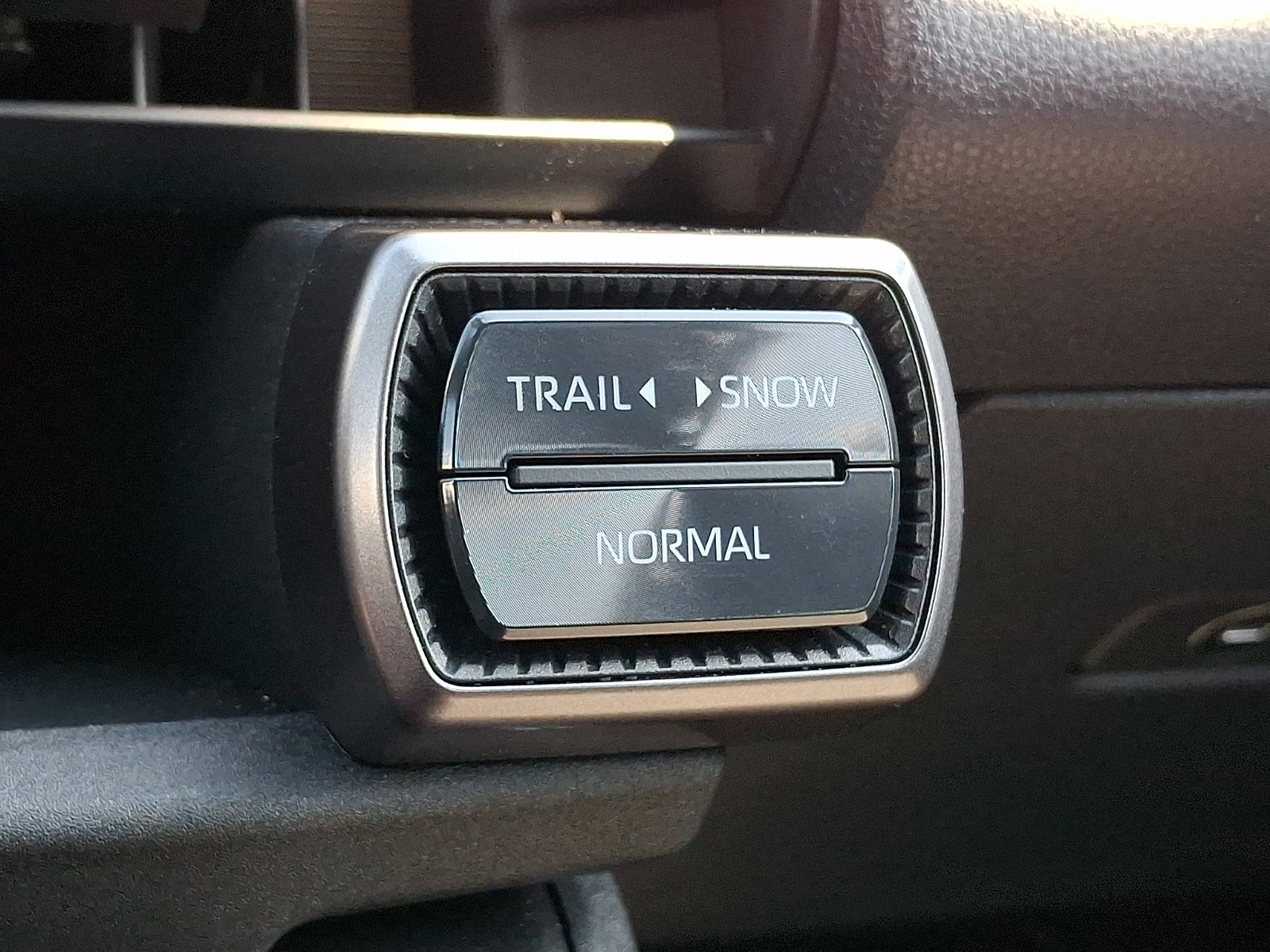 Used 2026 Toyota RAV4 LE AWD/4WD image 24