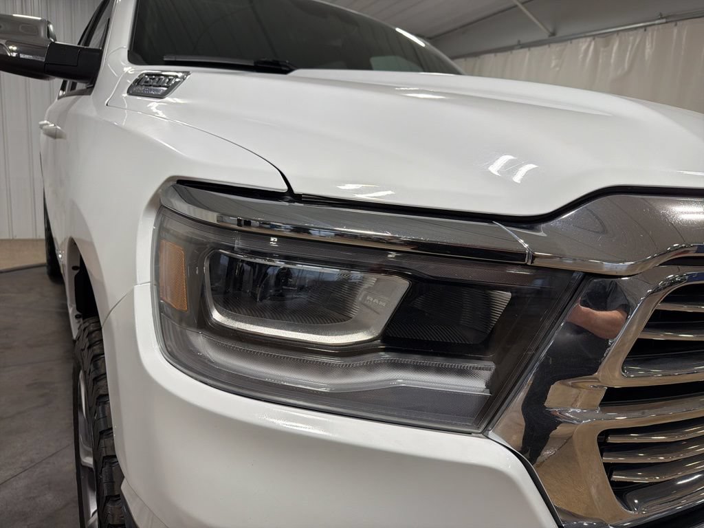 Used 2024 RAM 1500 Laramie AWD/4WD image 12